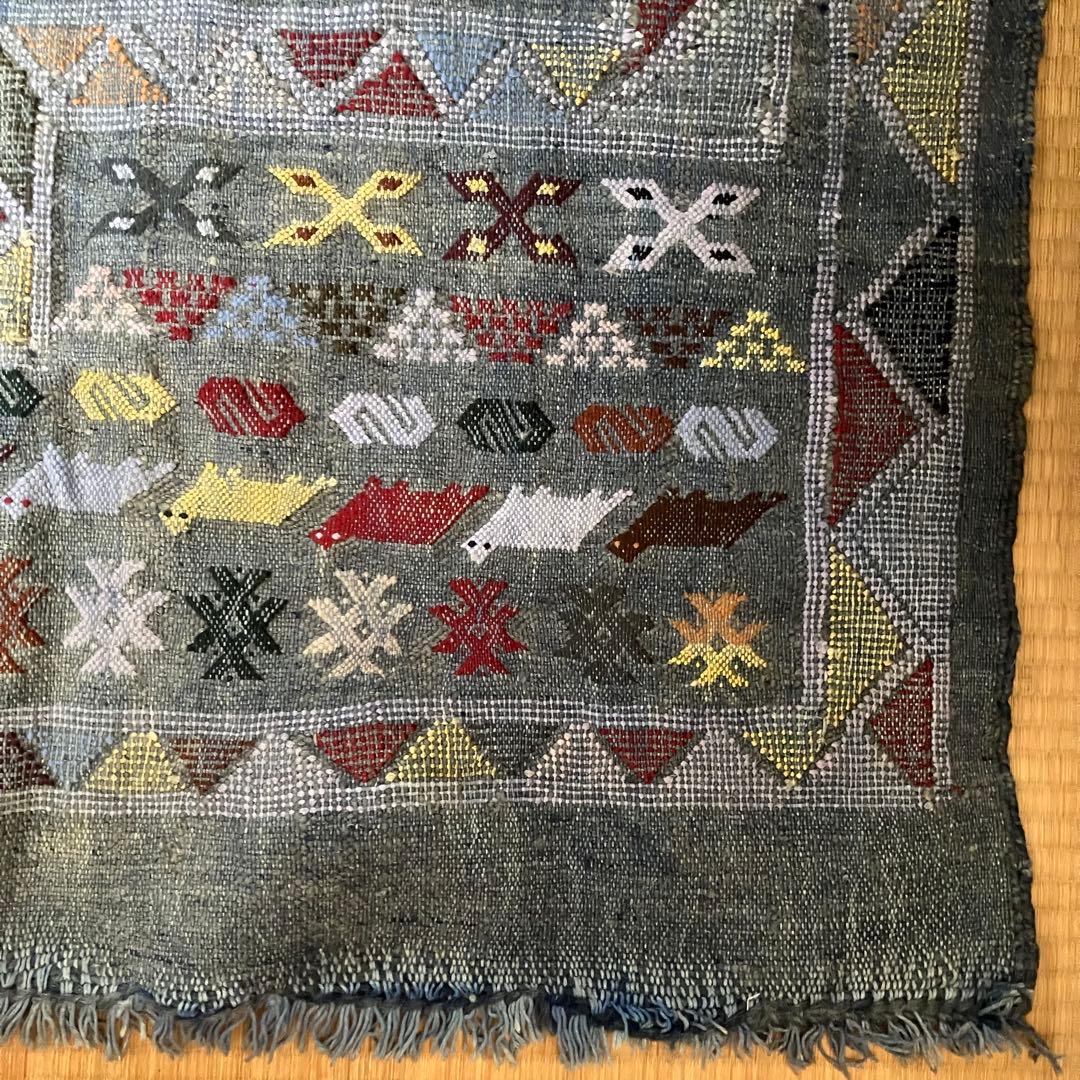 幾何学模様 手織り　ラグ　インディゴ　ヴィンテージ　キリム　デニム