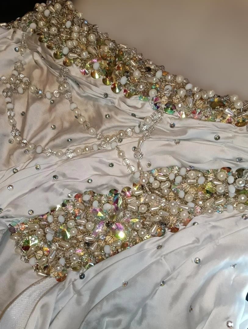 【新品】エジプト製ベリーダンスデザイナーズ衣装セットアップ クリスタル装飾