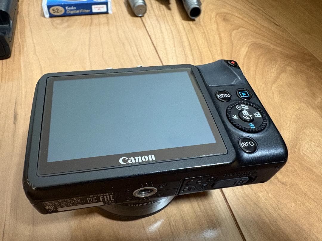 Canon EOS M2 ダブルレンズキット