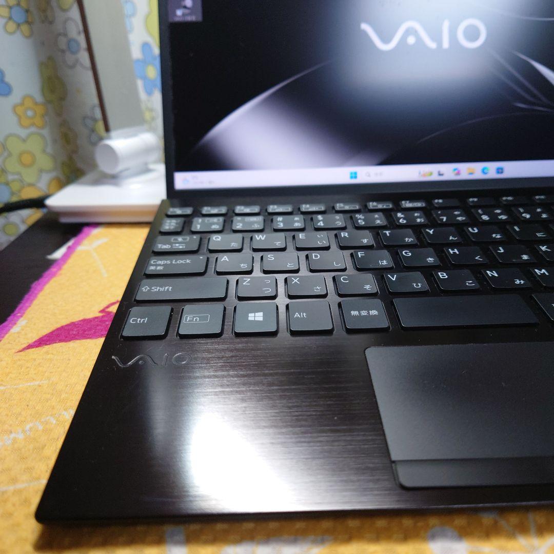 アダプターなし。11世代i5！小型軽量！VAIO proPJ21！メモリ16G！