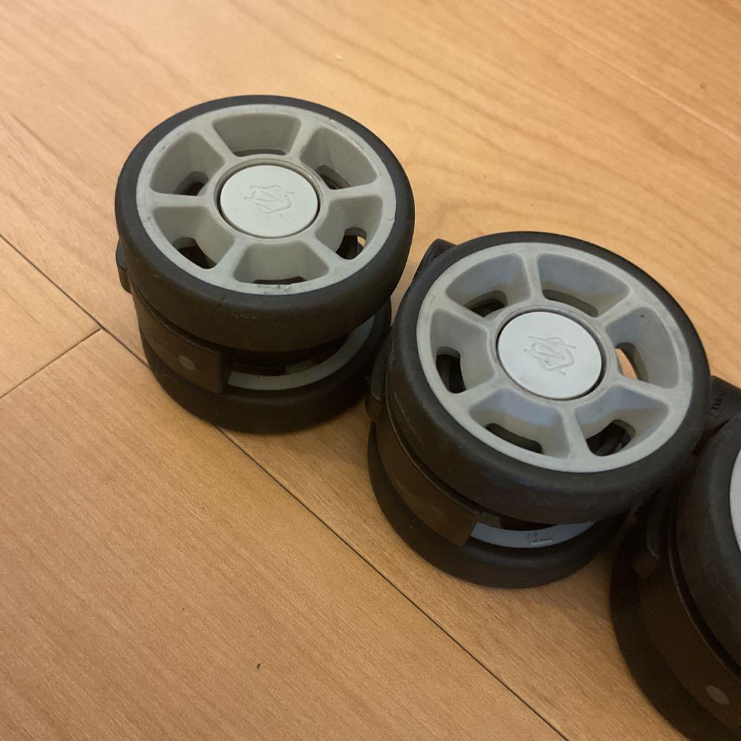 RIMOWA リモワ ホイール キャスター タイヤ