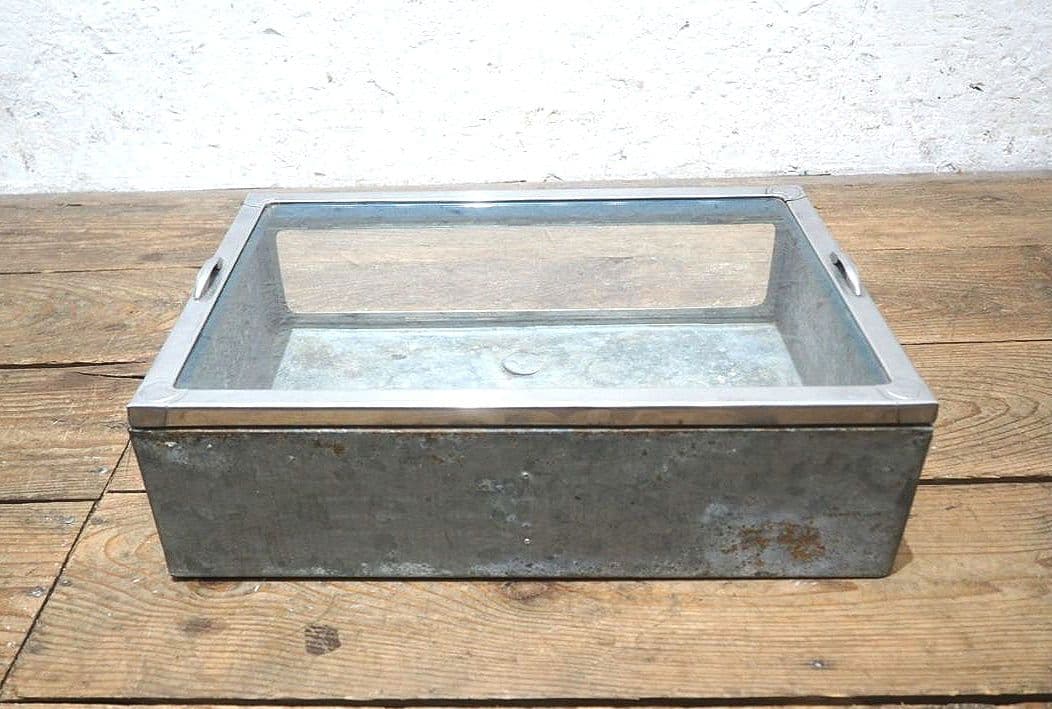 1329 昭和レトロなブリキのガラスケース　飾り棚　駄菓子屋　陳列棚　ビンテージ