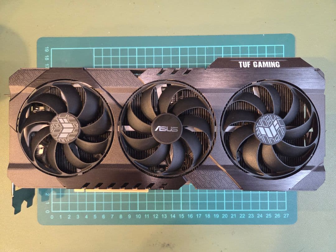ASUS Tuf Gaming Geforce RTX 3070ti 箱あり
