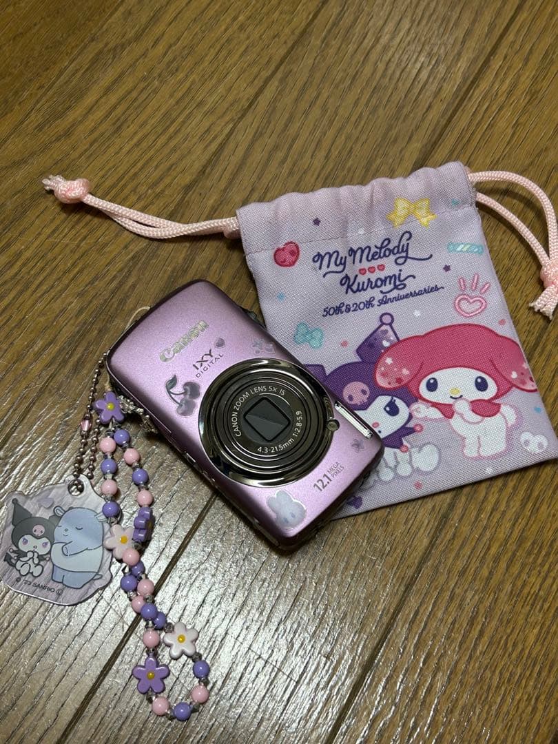 Canon IXY 930is デジタルカメラ パープル サンリオケース付き