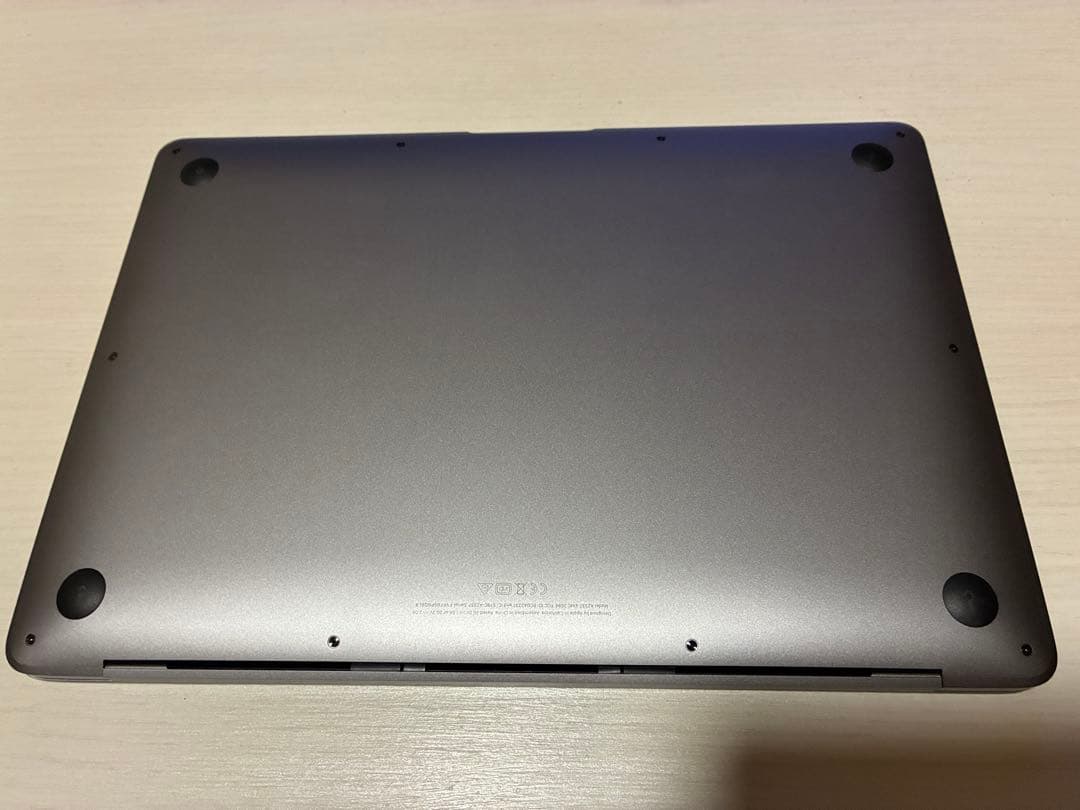 MacBook Air M1 8/256 UK配列 バッテリー98%