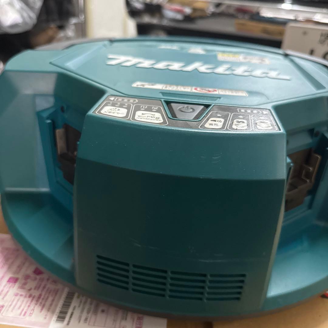 Makita ロボット掃除機 RC200D マキタ
