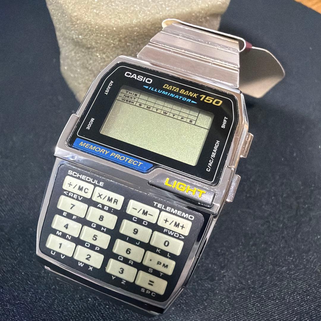 未使用　CASIO DATA BANK150 Digital watch