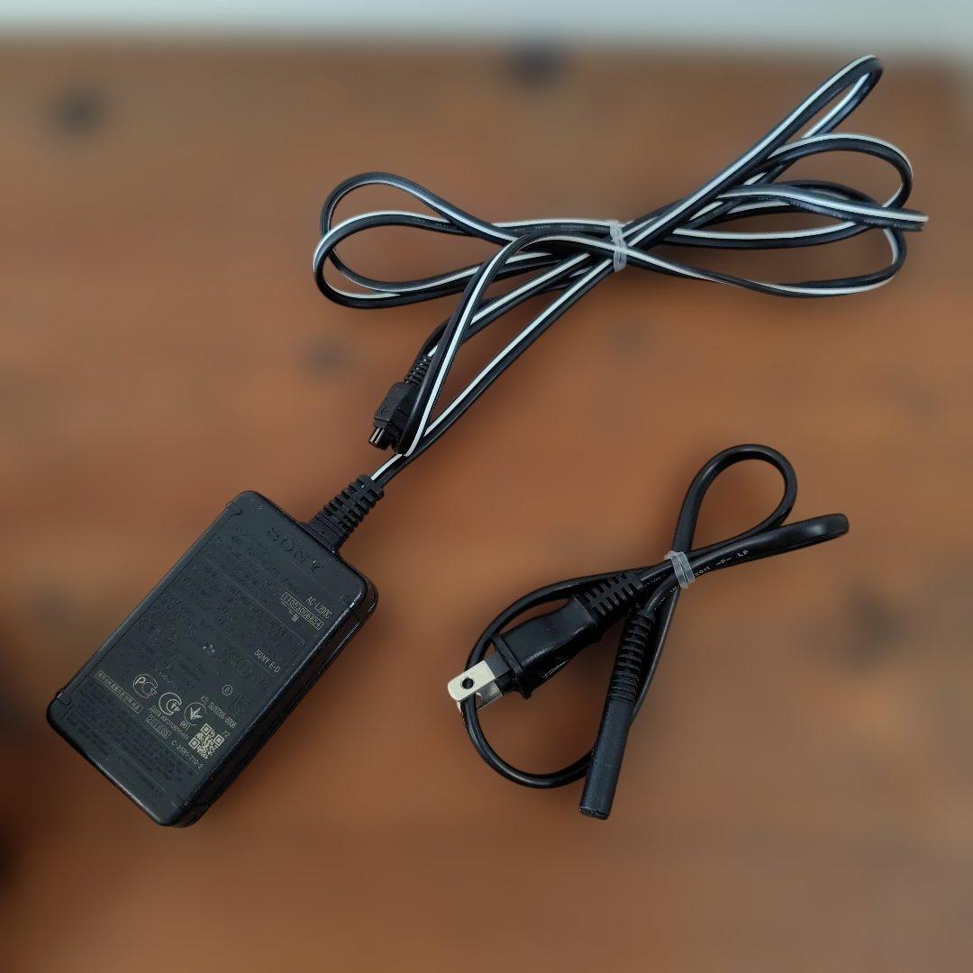 gutty【カメラ】Sony Cyber-shot DSC-HX100V