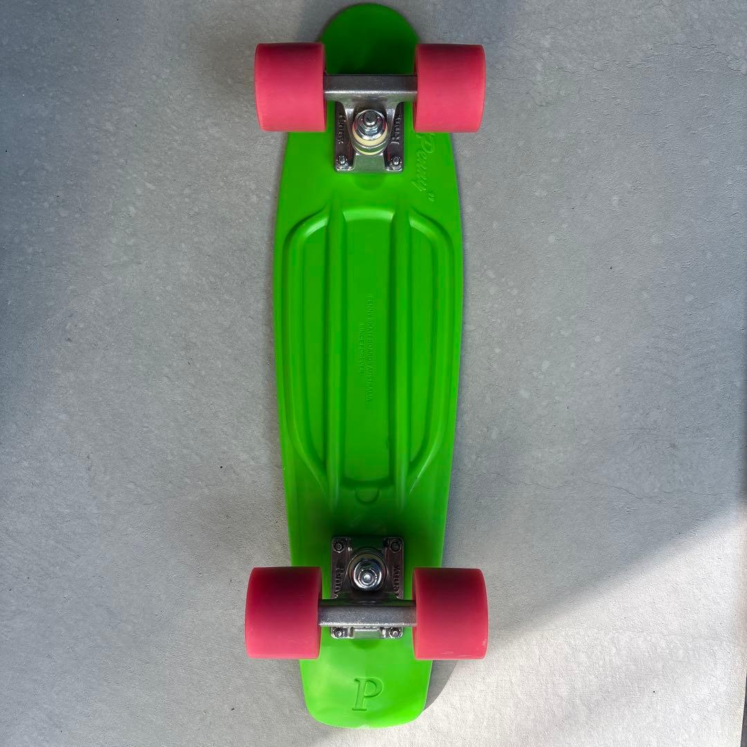 Pennyペニースケートボード 22インチ ABEC 7