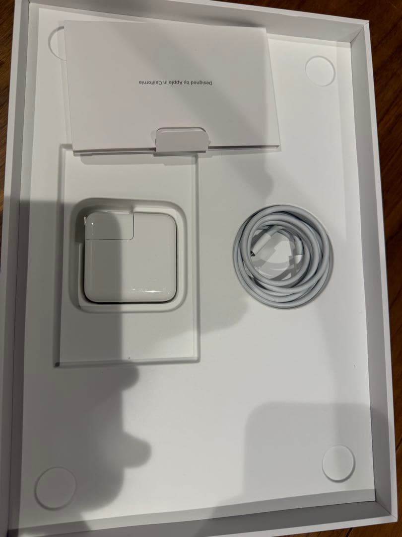 MacBook Air スペースグレー 本体 MGN63J/A