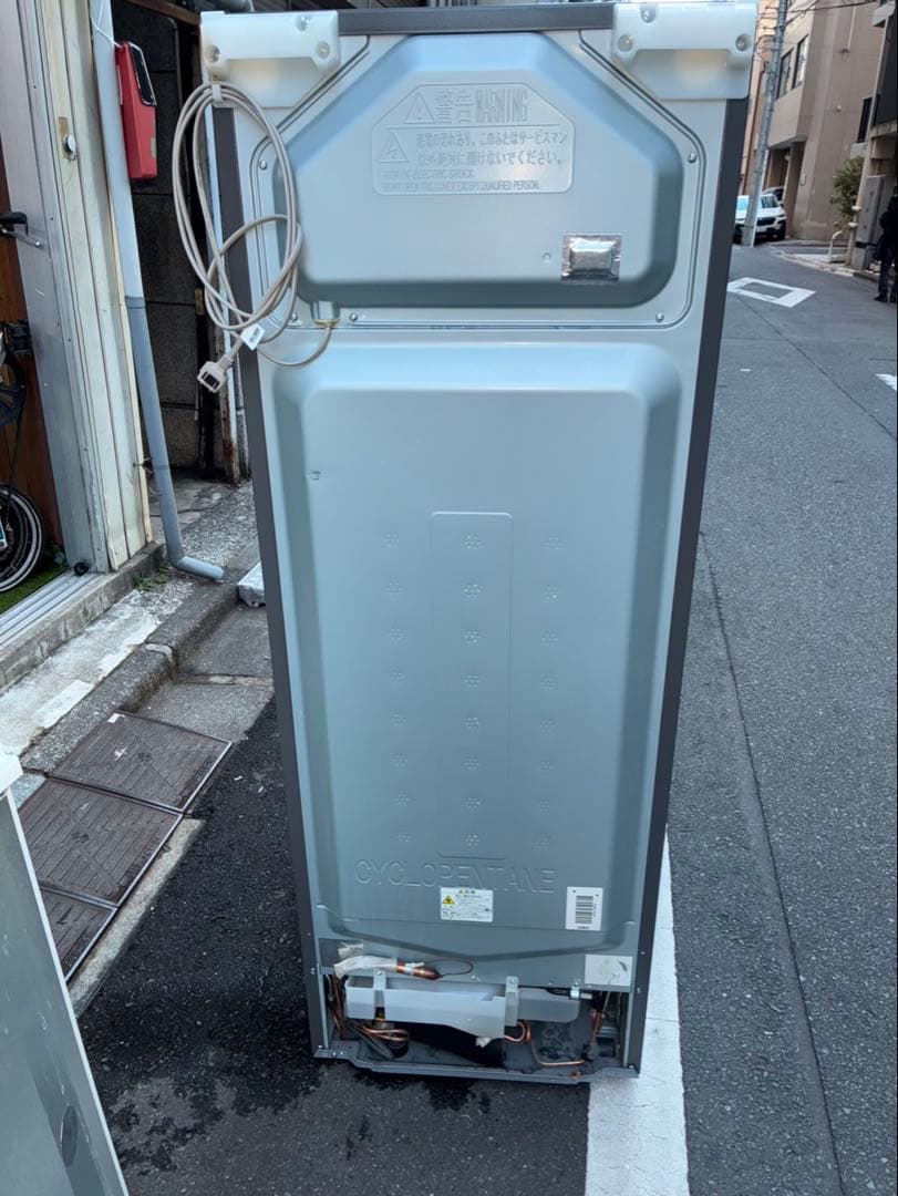 日立ノンフロン冷蔵庫　R-27RV 3ドア冷蔵庫　2021年製