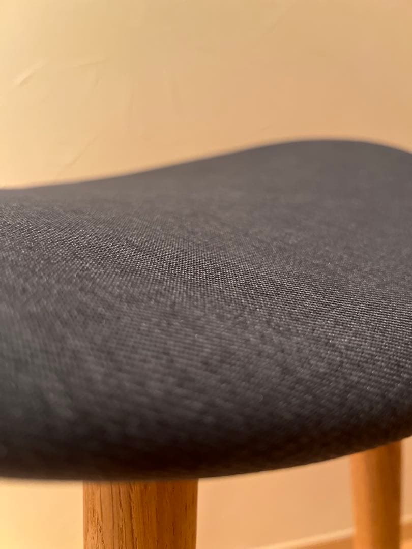 ダークグレー ファブリック スツール