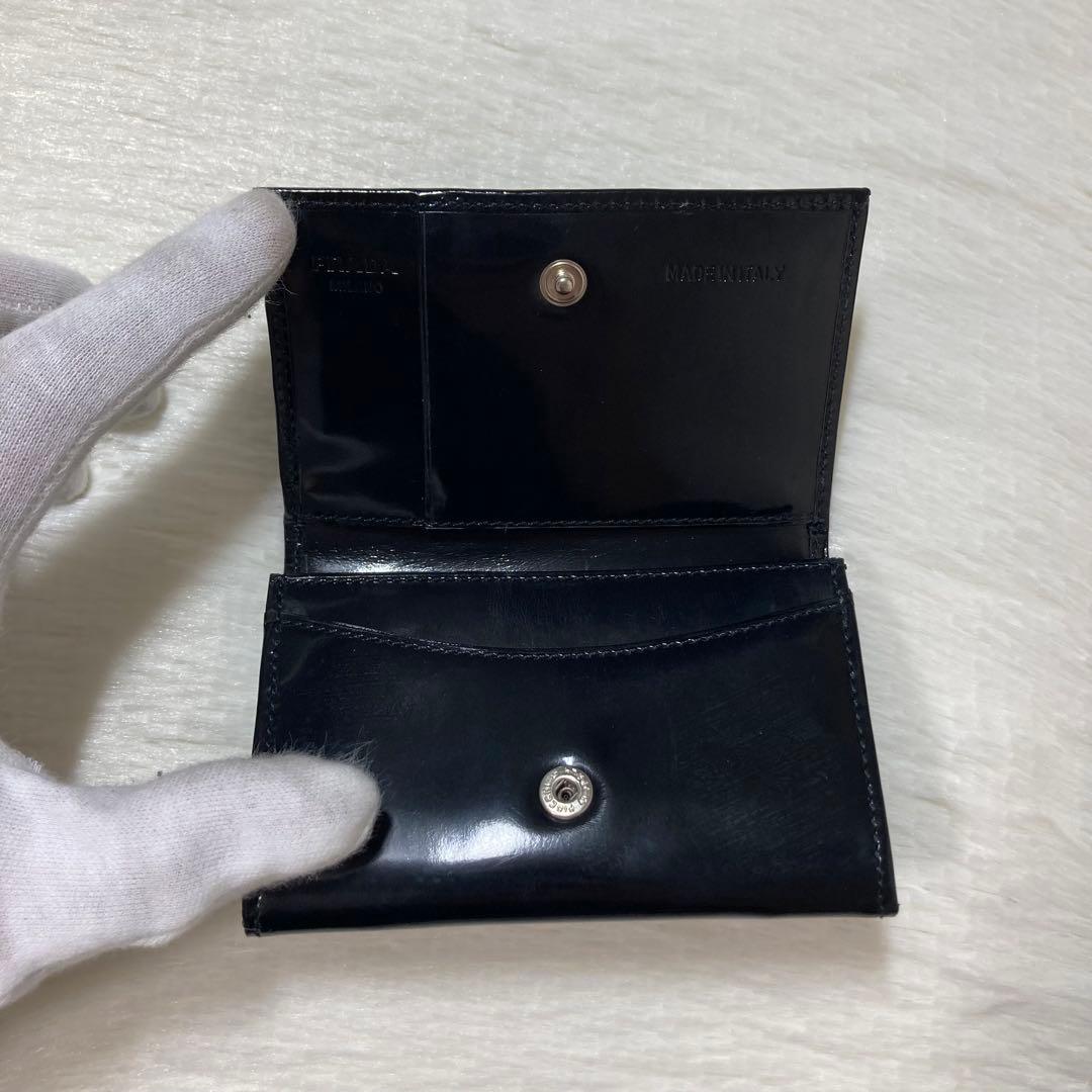 美品　名刺入れ　PRADA プラダ　カードケース　小物入れ　早い者勝ち　パテント