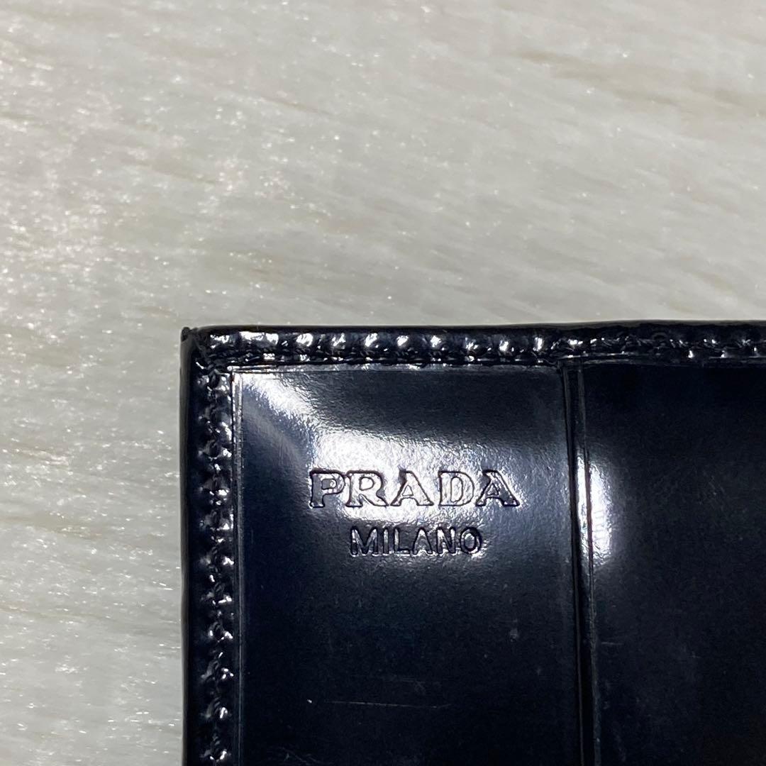 美品　名刺入れ　PRADA プラダ　カードケース　小物入れ　早い者勝ち　パテント