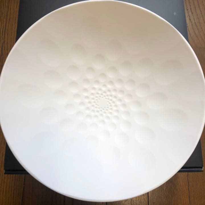 最終値下げ！　有田焼　白磁ボウル　新品・未使用　POLA