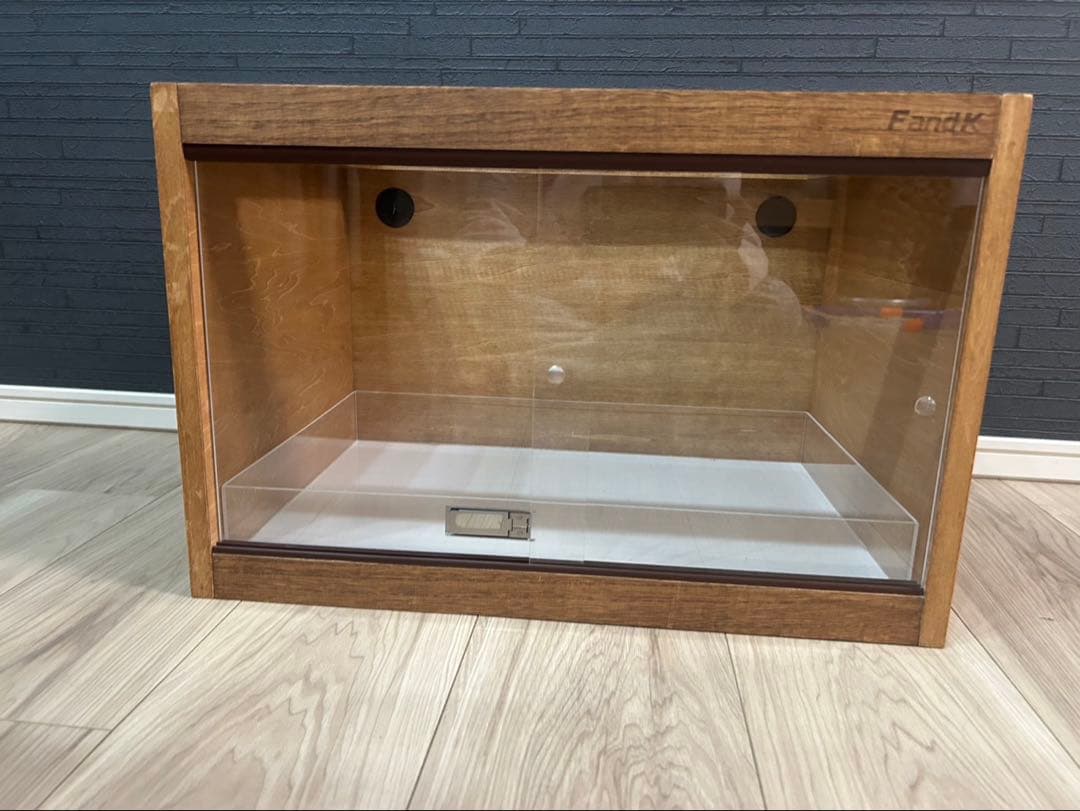 ＦandＫ爬虫類木製ケージ　pieni レイアウトストーン他含む　ラスト値下げ