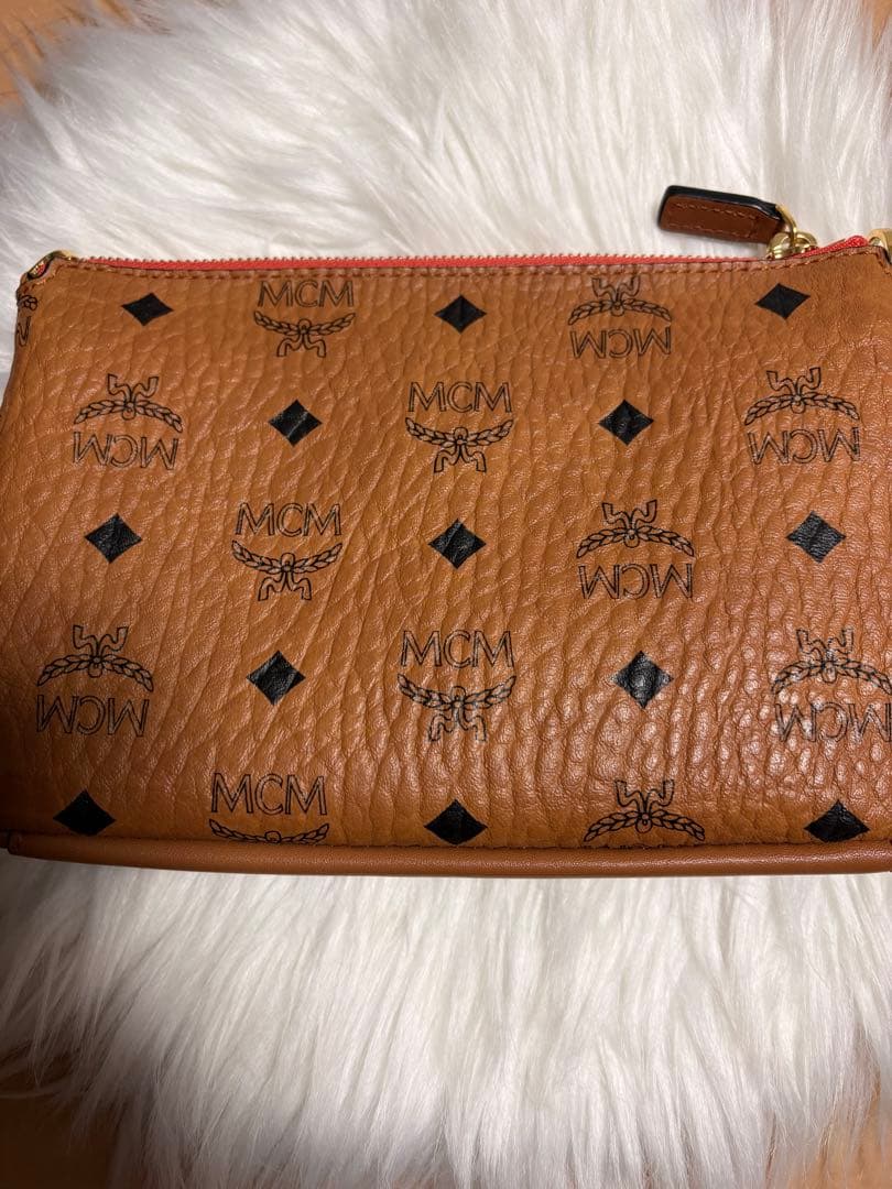 MCM ショルダーバッグ　クラッチバッグ　正規品
