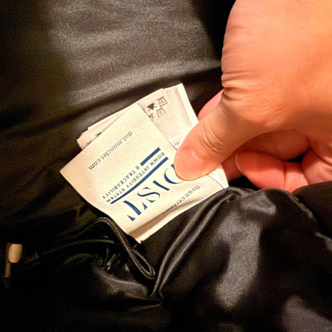 MONCLER ブラック ダウンジャケットGRENOBLE BESSANS