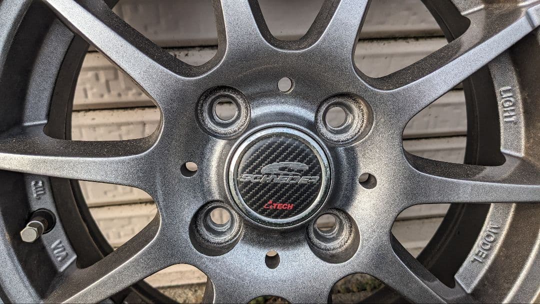 スタッドレスタイヤセット 14インチ 2019年式　ハスラー装着