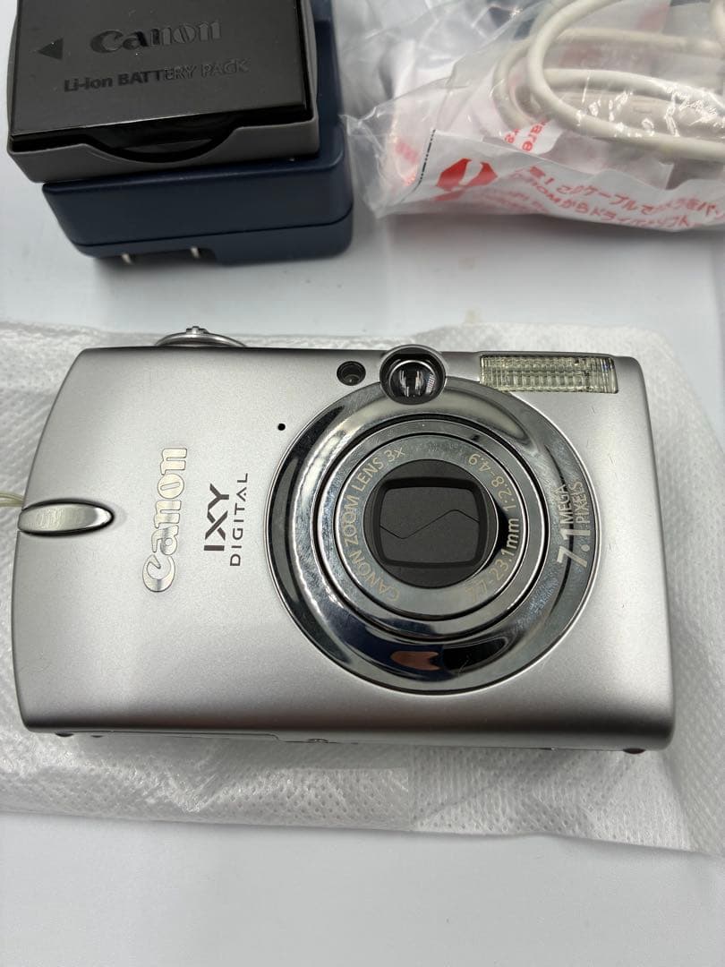 Canon IXY700 キャノン デジタルカメラ コンデジ