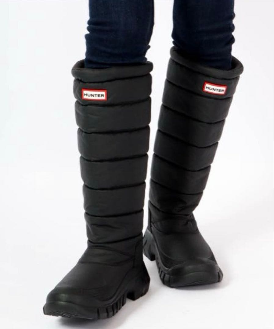 【新品・未使用】　HUNTER スノーブーツ　25cm相当（EU39／UK6）