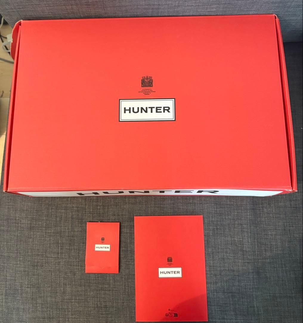 【新品・未使用】　HUNTER スノーブーツ　25cm相当（EU39／UK6）
