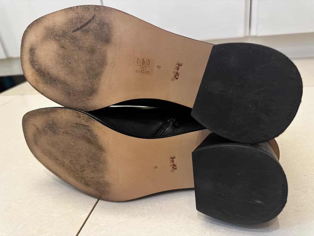 最終値下げ【美品】 COACH ジジレザーブーティ　コーチ　黒 ブーツ Cロゴ