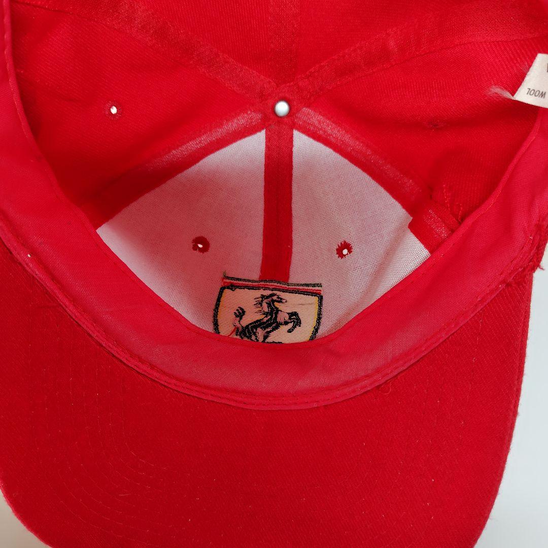 フェラーリフォトフレーム(新品)とF1キャップ(2回使用)