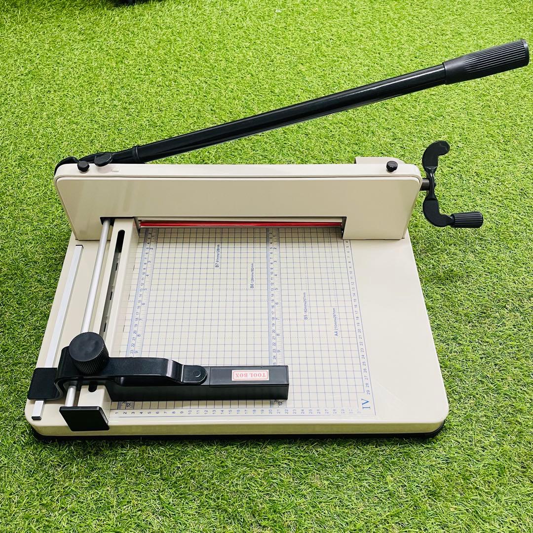 大型ペーパーカッター 裁断機 A4対応 書籍裁断 3.7cm