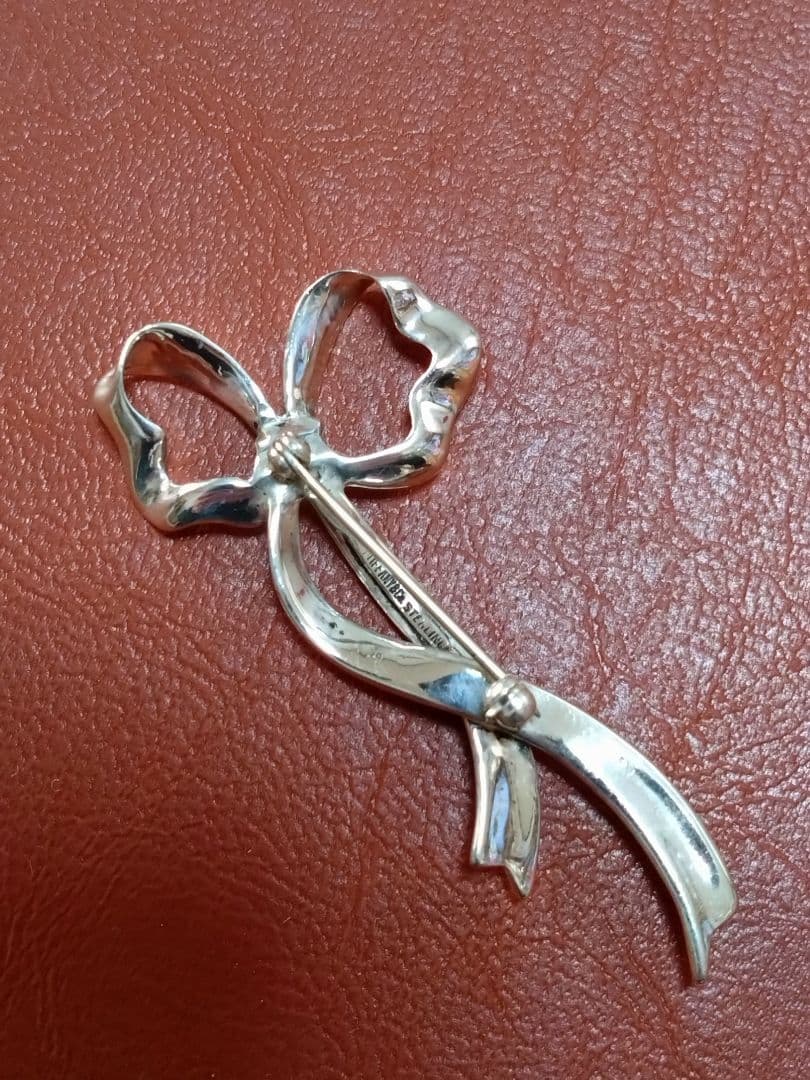 Tiffany＆Co ティファニー ブローチ リボンモチーフ SV925