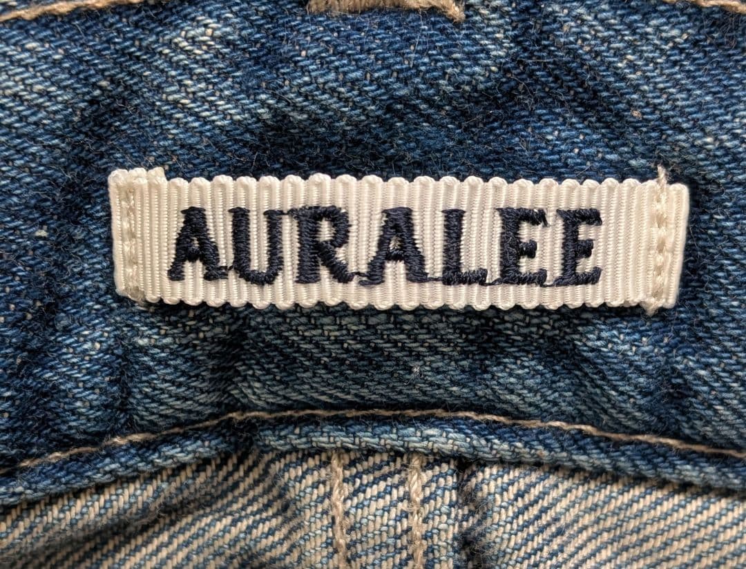 パンツ auralee SELVEDGE FADED LIGHT DENIMPANTS