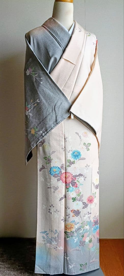 京加賀友禅訪問着 たたき模様 ろうけつ染め分け 光月の落款入り 美品 26B4