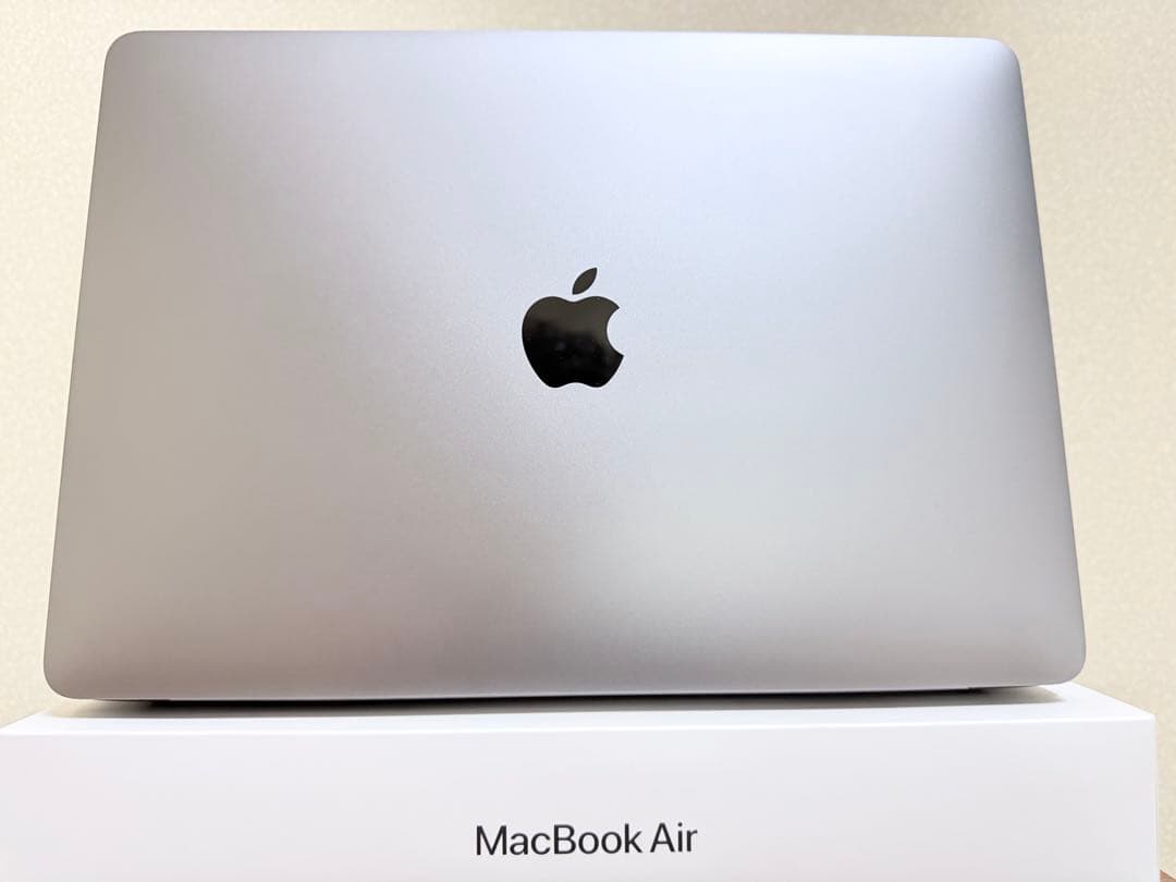 Apple MacBook Air M1 13インチ MagicMouce付き