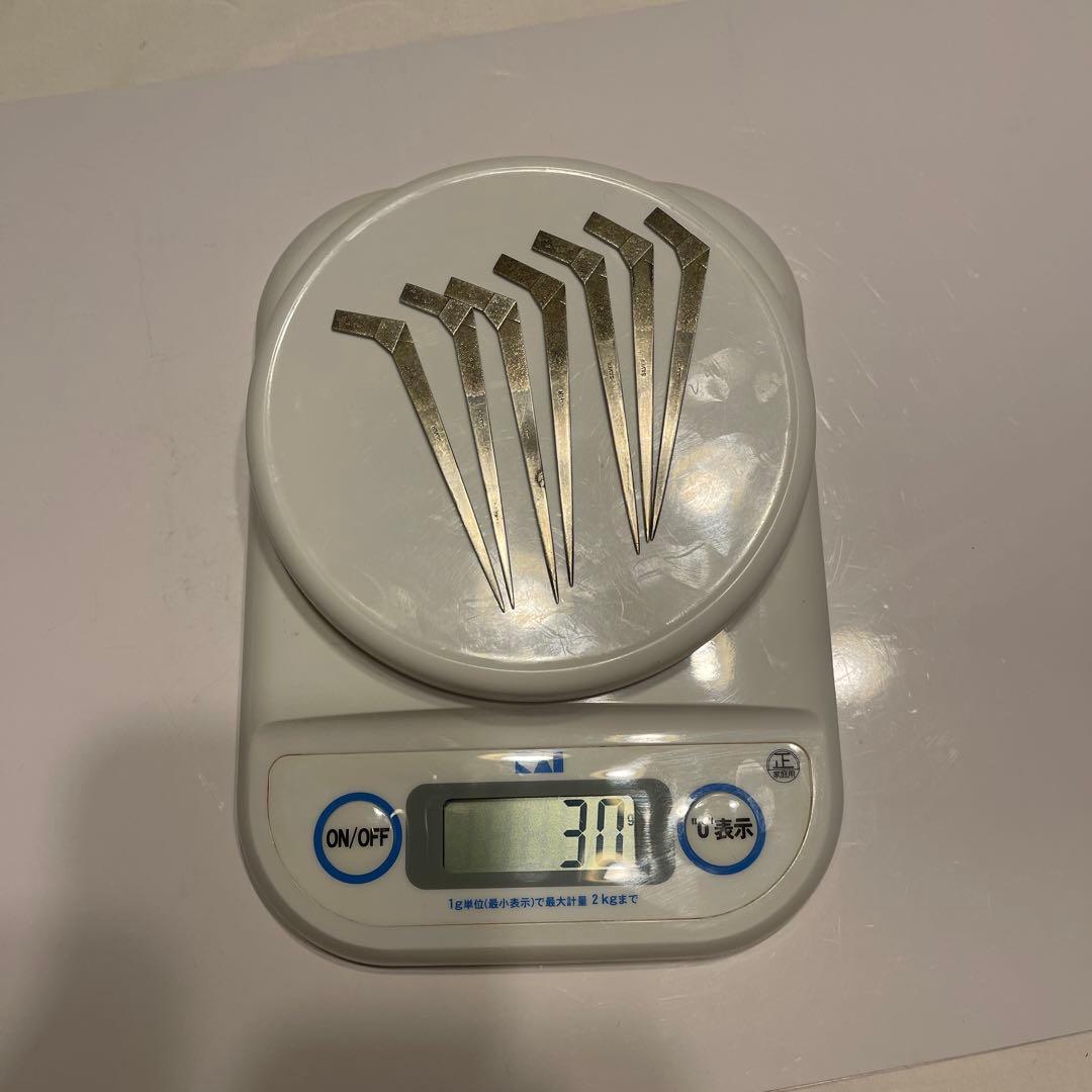 シルバー銀製　菓子楊枝　写真は7本ですが8本での出品です。