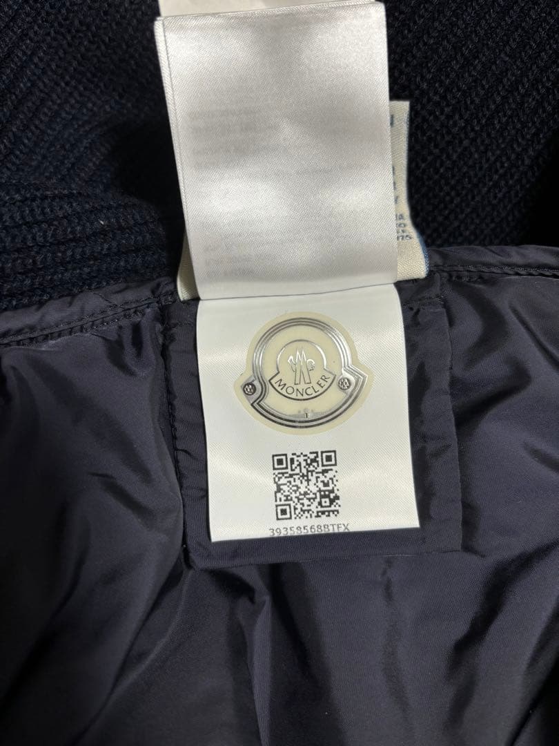 Moncler モンクレール ハイブリッドダウン　ニット フード付き ネイビー