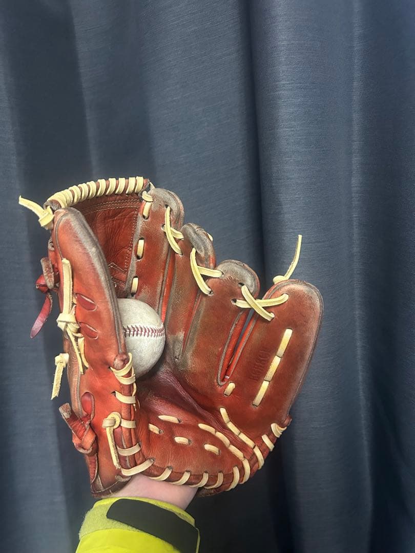 アシックス 硬式 投手用グローブ 良型