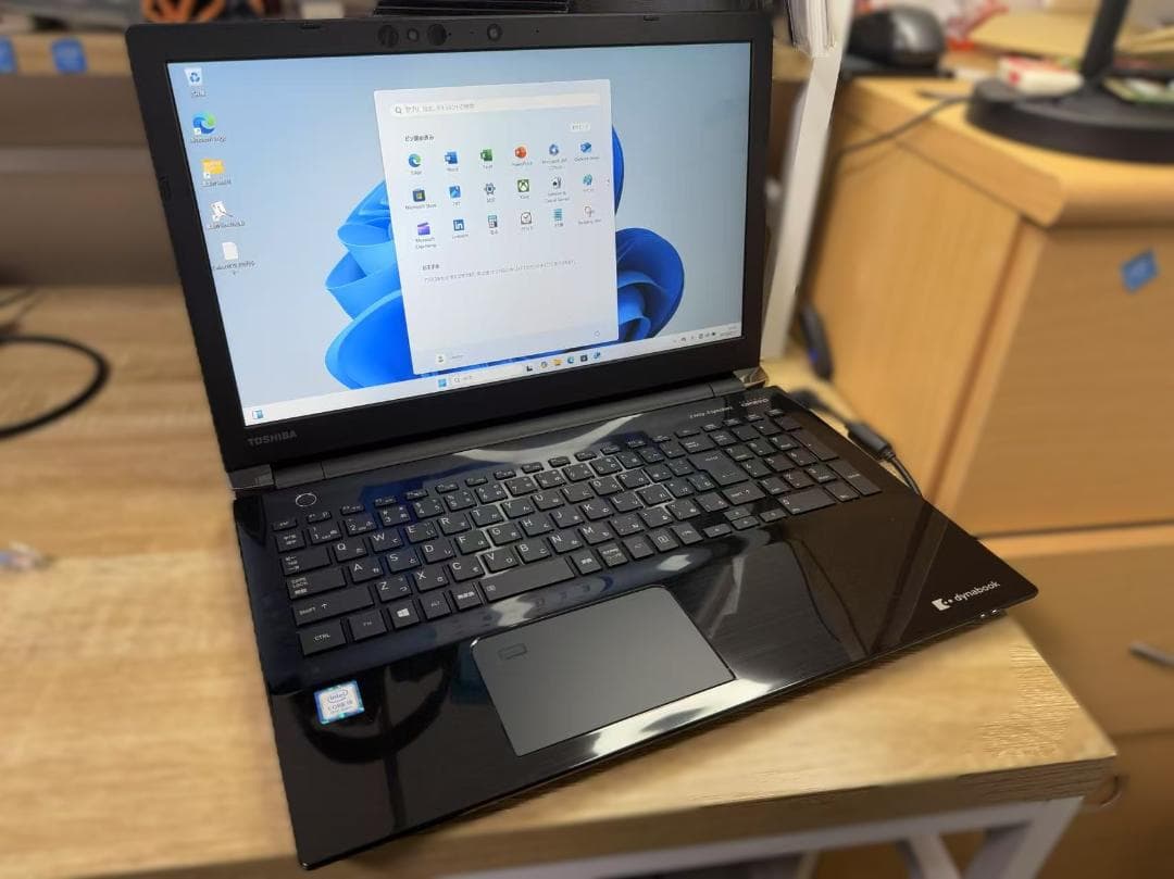 TOSHIBA 第八世代 i5 8GB 新品SSD256GB　Office付