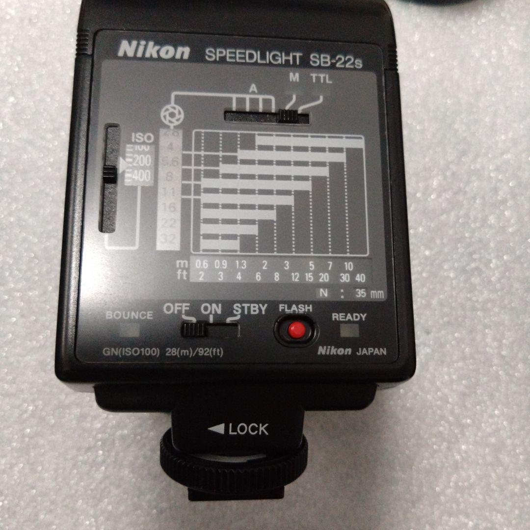 Nikon FM2 一眼レフカメラ　レンズ付き