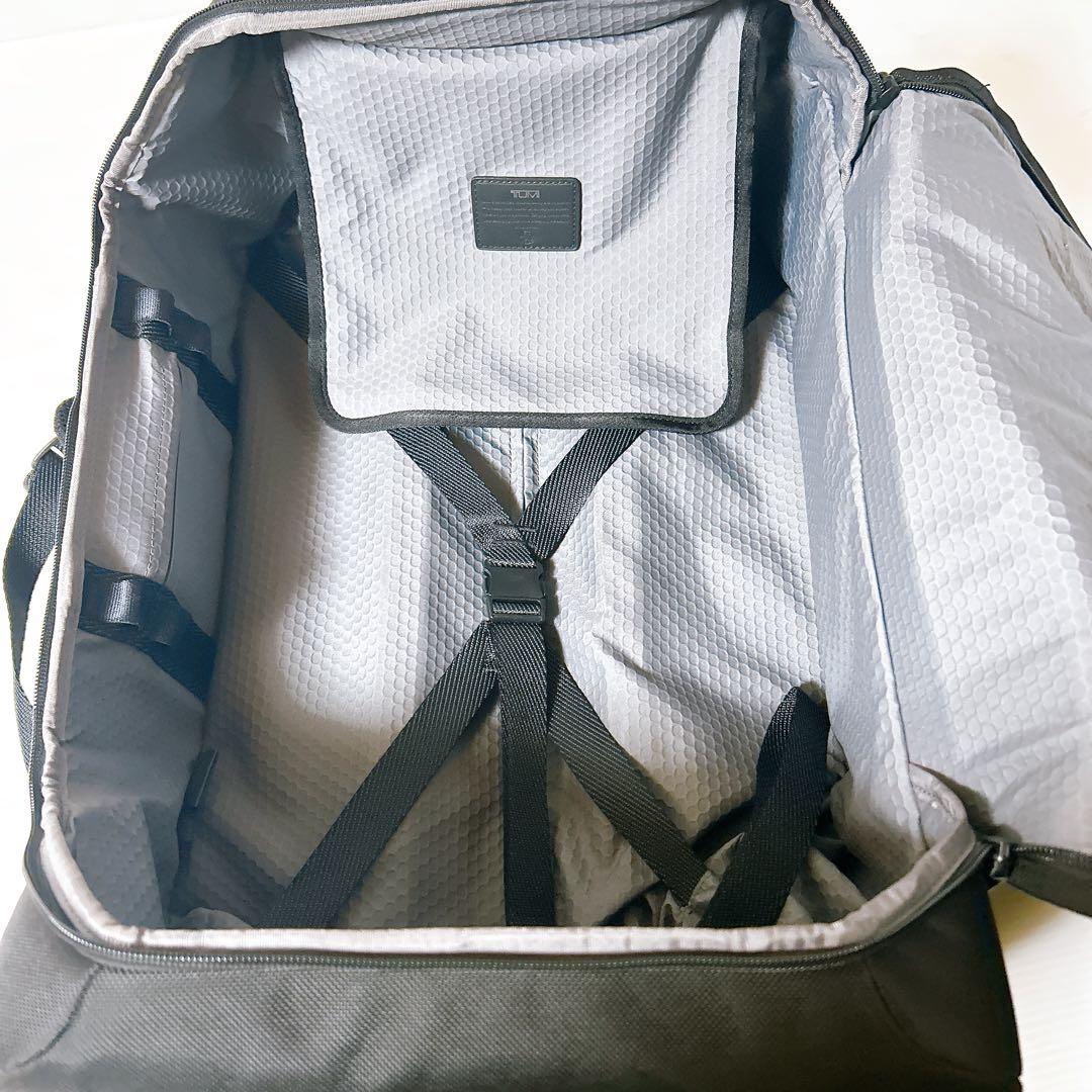 TUMI トゥミ ウィールド・ダッフル・キャリーオン