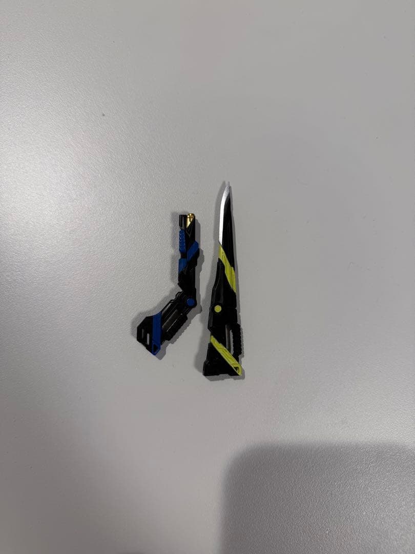 【値下げ中】仮面ライダーアークワン フィギュアーツ　アタッシュ武器付属