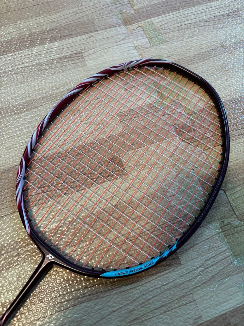 ヨネックス アストロクス100ZZ 4UG5バドミントンラケット エアロバイト