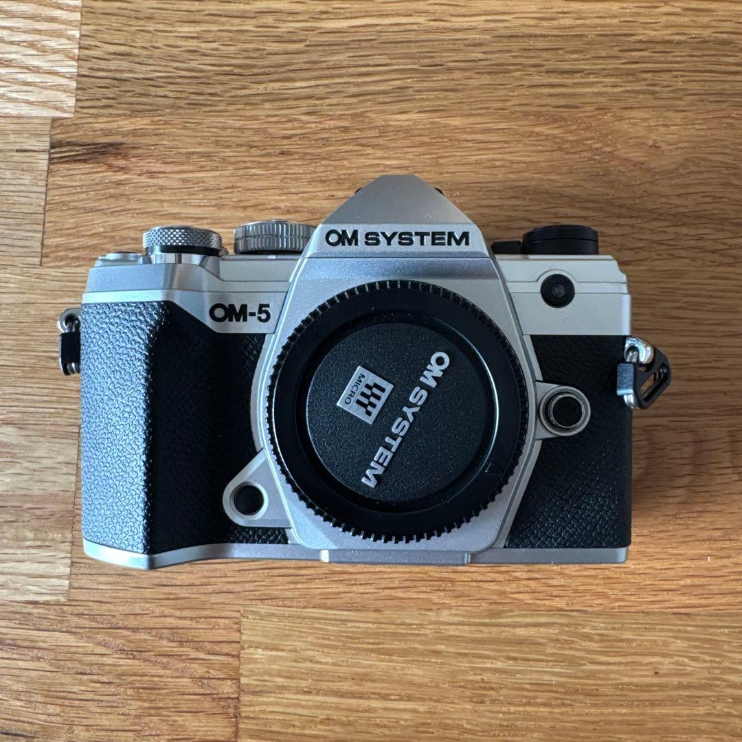 【値下】OM-5 12-45mm F4.0 PRO レンズキット シルバー