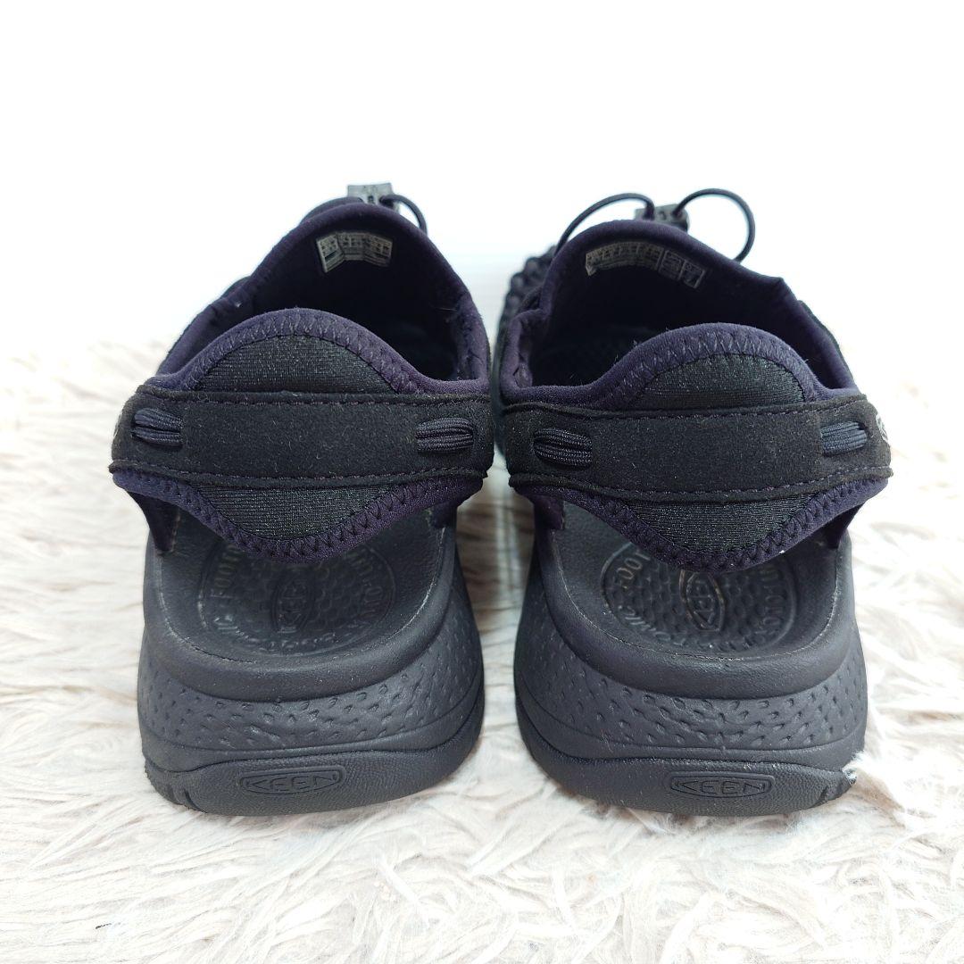 美品 KEEN UNEEK ASTORIA キーン サンダル 靴 25 ブラック