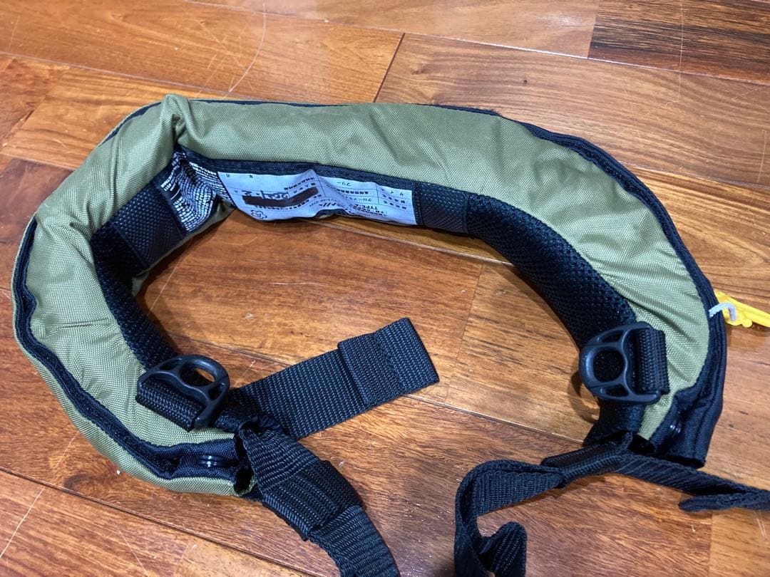 ダイワDaiwa ライフジャケット　DF-2709 モスグリーン　救命　桜マーク