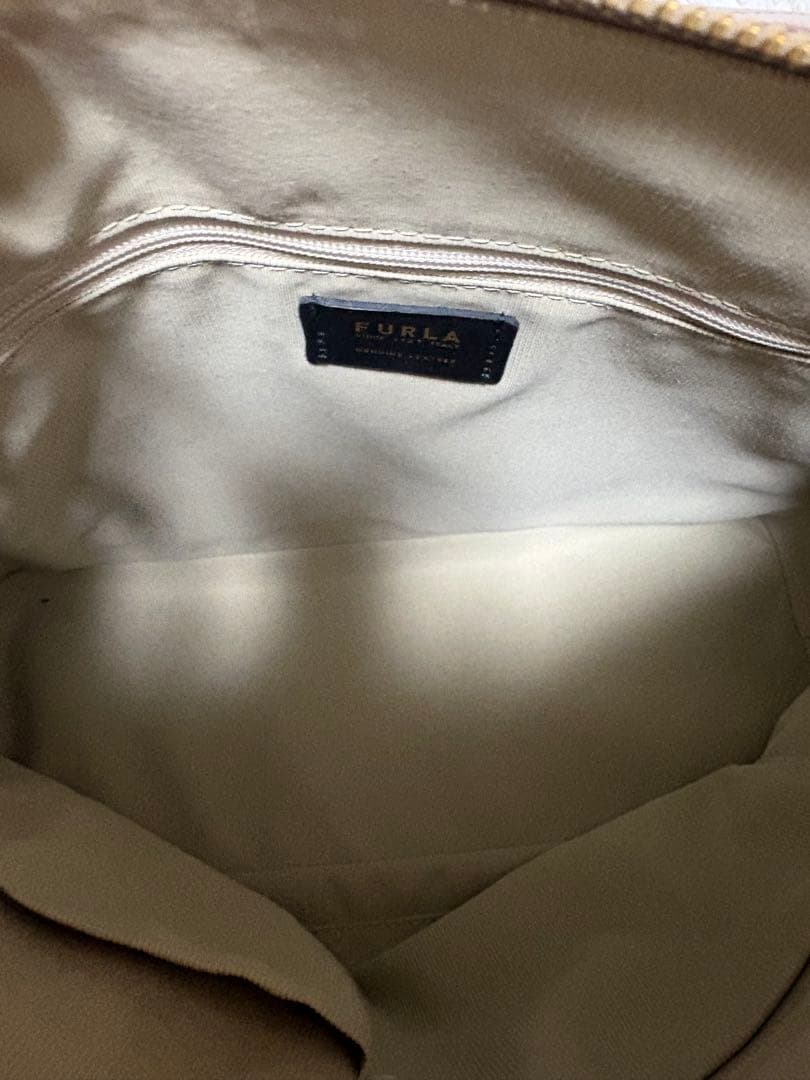 【美品】フルラ　新型パイパー　ハンドバッグ　ショルダーバッグ　ベージュピンク