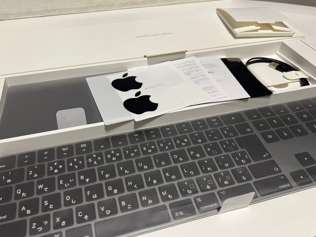 Macデスクトップ iMac Pro Retina5K27inch RadeonProVega64