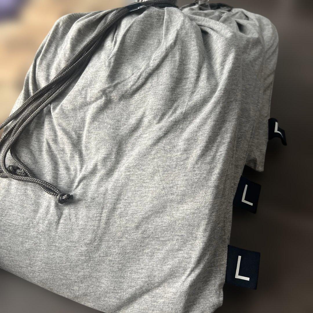 ANA ファーストクラスアメニティ　エッティンガー　パジャマ　カレンダー　ノート