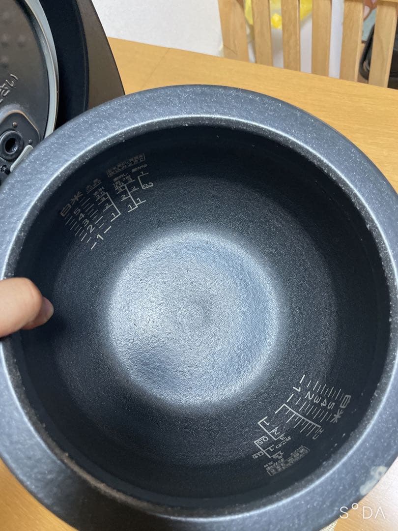 タイガー 土鍋圧力IH炊飯ジャー（5.5合炊き）JPH-A102