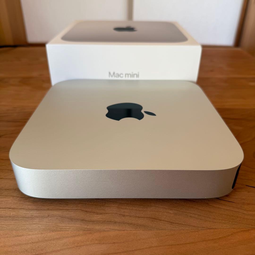 【美品】Mac mini M2チップ（8GBメモリ256GB）保証〜2025/3