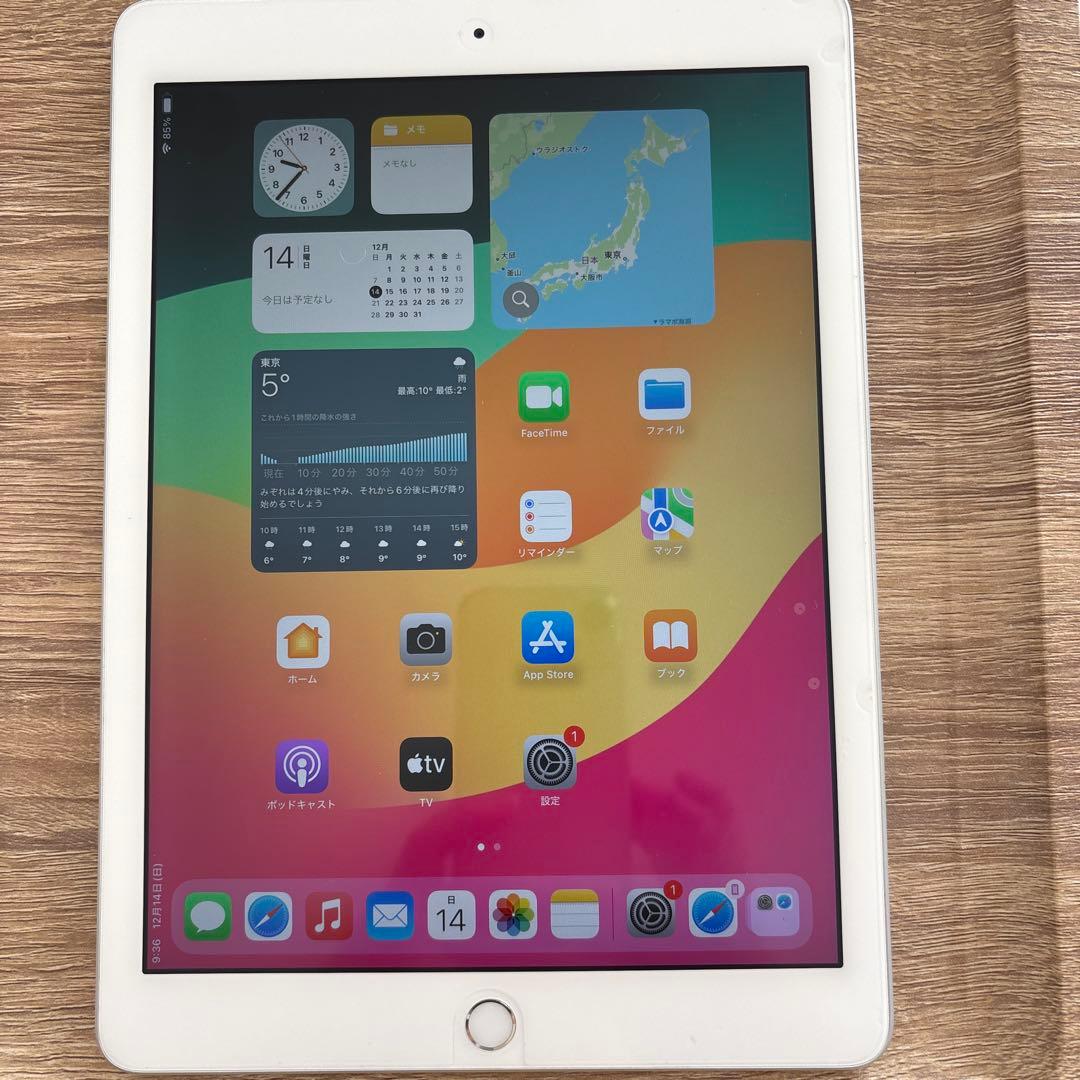 Apple iPad シルバー　動作確認済